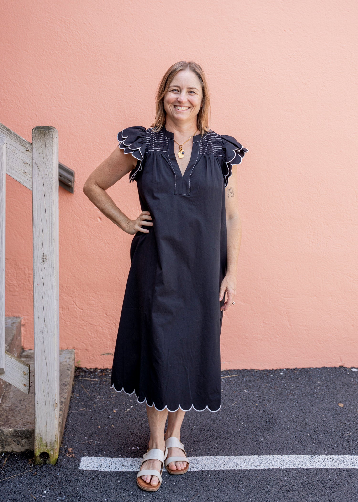 The B&W scallop midi dress