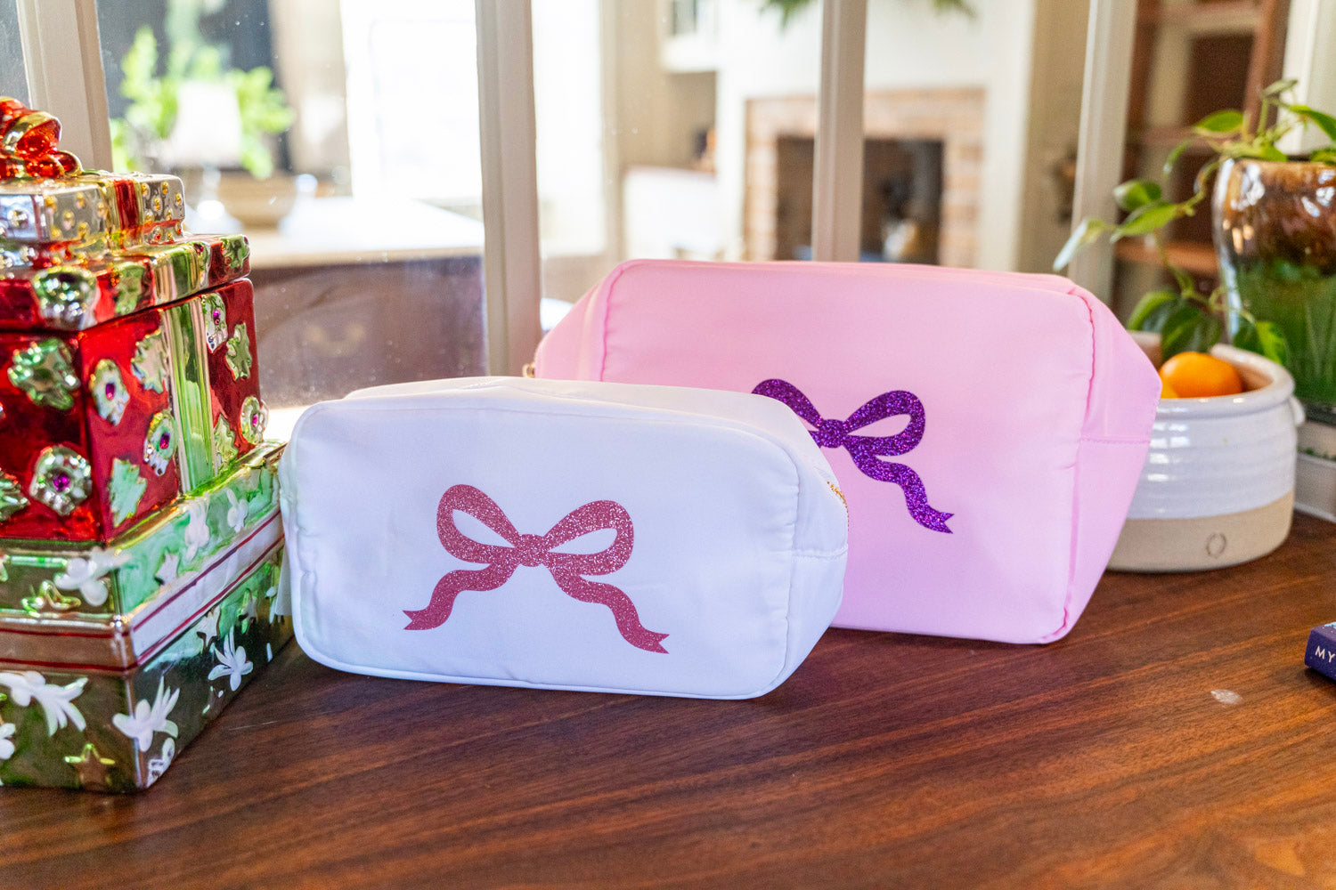 Glitter Bow XLarge Nylon Pouch
