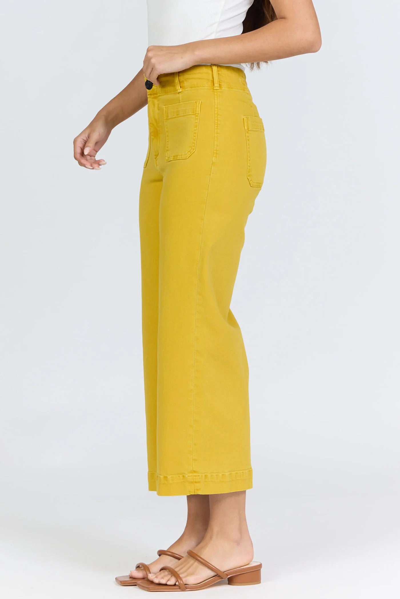 The Audrey in Goldflake