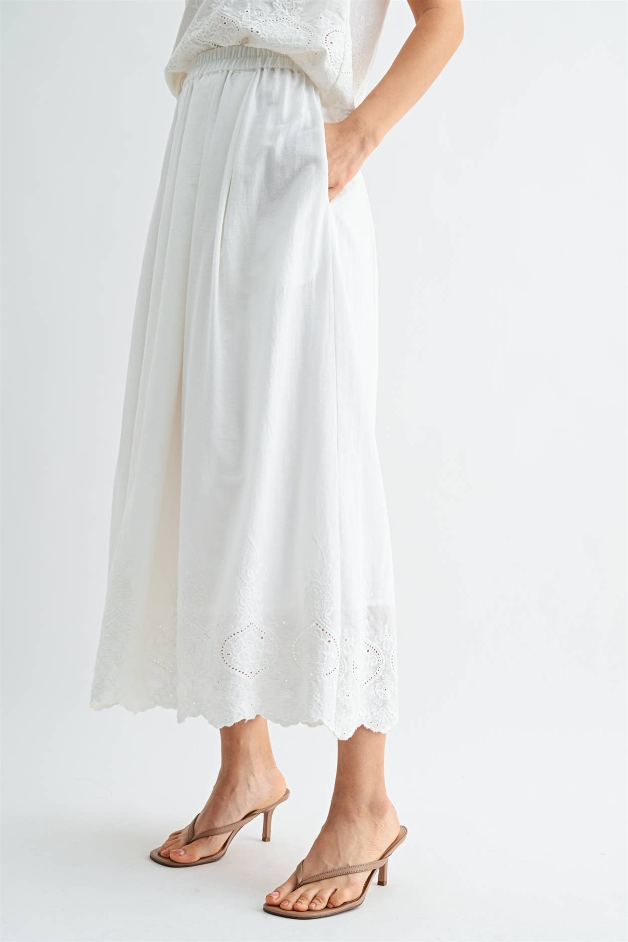 Eyelet Hem Midi Skirt