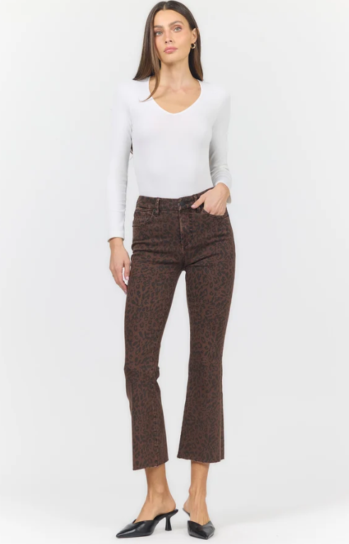 Jeanne Cropped Flares in Leopard